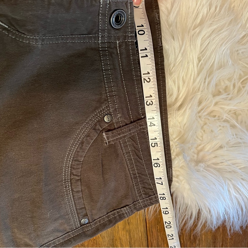 Women’s Kuhl Brown Cargo Pants - Picture 4 of 5